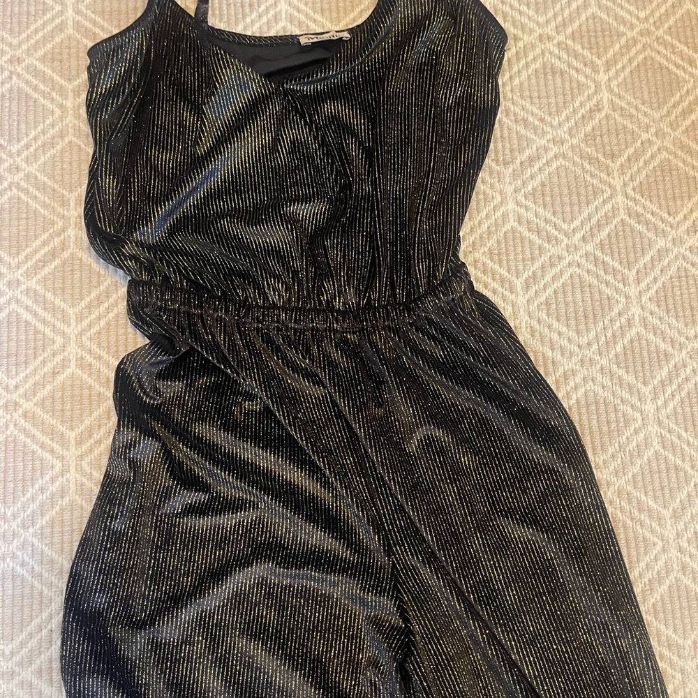 Show me your mumu velvet/gold jumper
